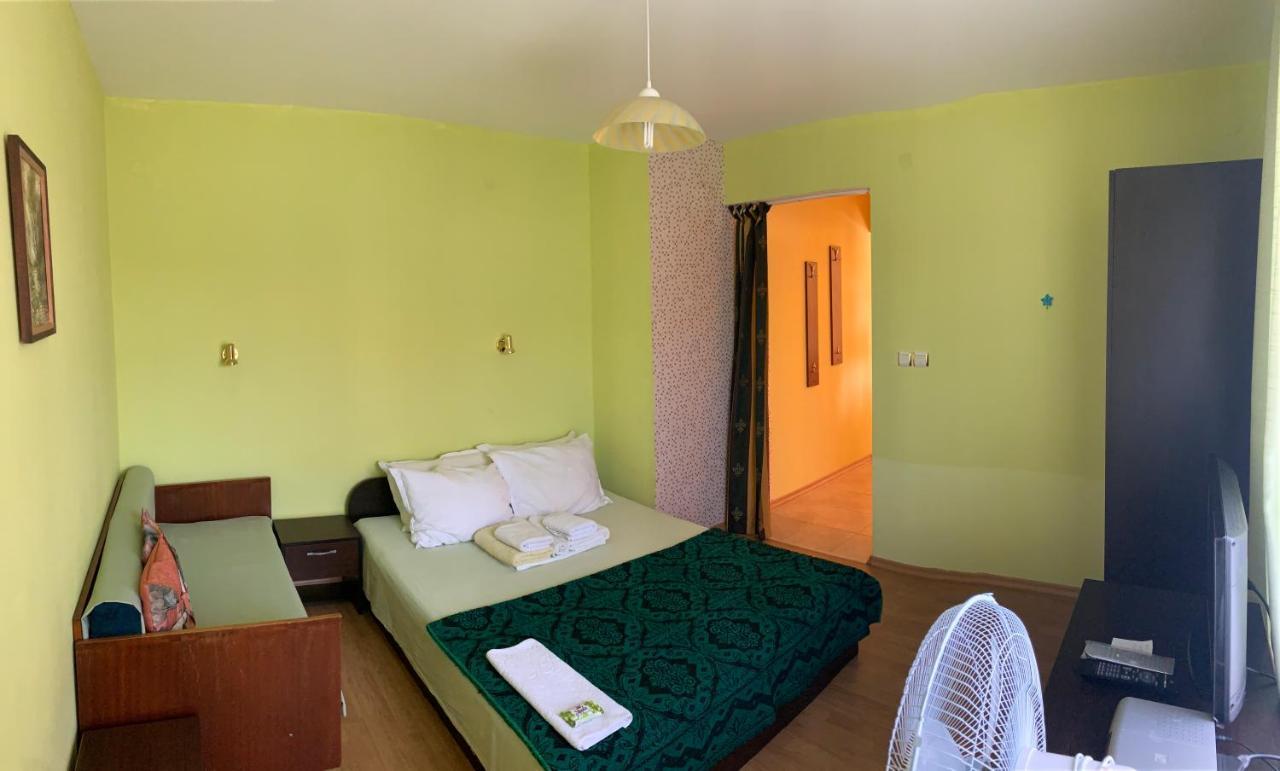 Guest House “Olesya” Obzor Kültér fotó