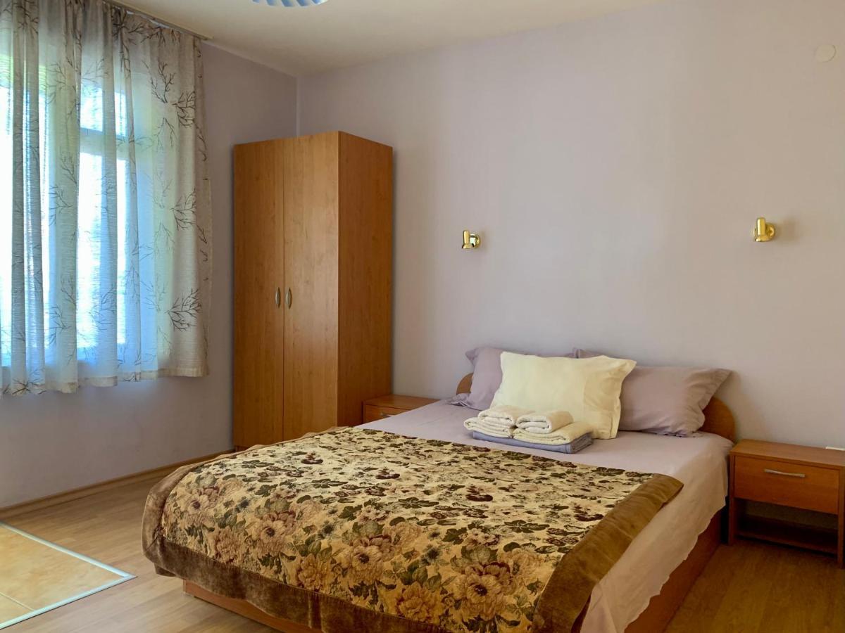 Guest House “Olesya” Obzor Kültér fotó